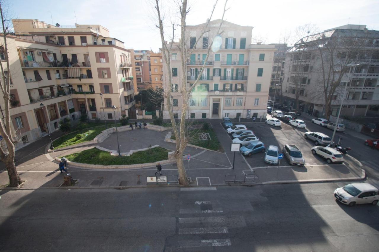 From Ostia Beach To Rome & Airport In A Heartbeat! Exterior foto